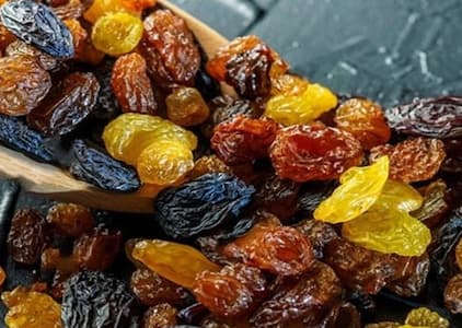 قیمت کشمش کارتونی درجه یک در 1404